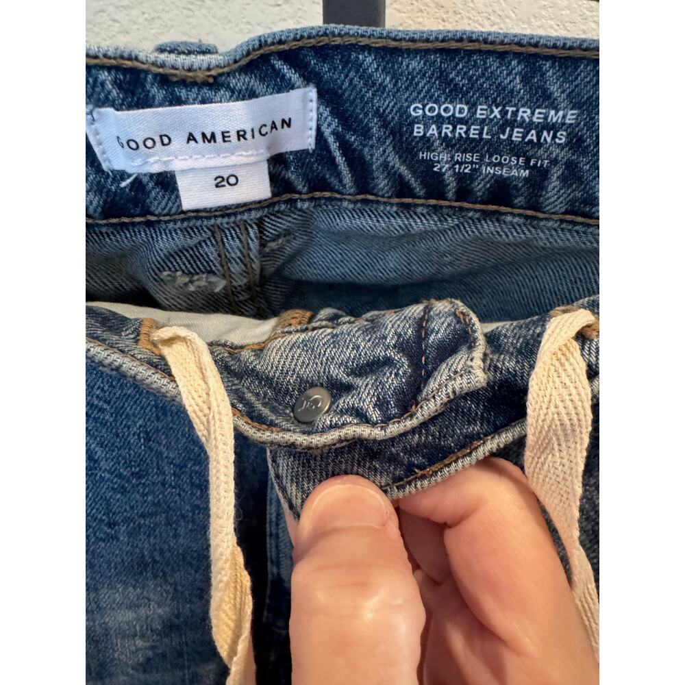 Good American Good Extreme Barrel Jeans – Size 20 / 27.5 Inseam - Med wash - NWT - Picture 6 of 10